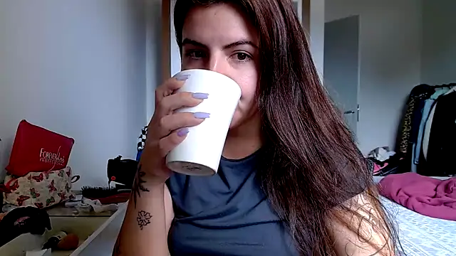 chelbyy online show from 11/04/25, 01:43