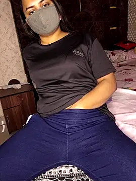 Snapshot of Indian_Anu chatting on 02/13/26, 05:20 Indian Anu online show from 02/13/26, 05:20