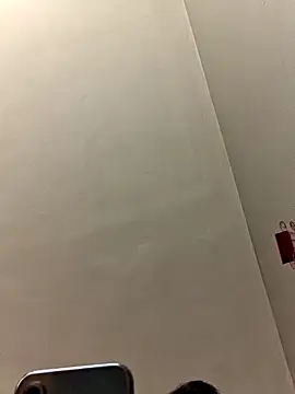 Snapshot of praqun2021 chatting on 11/20/25, 01:44 praqun2021 online show from 11/20/25, 01:44