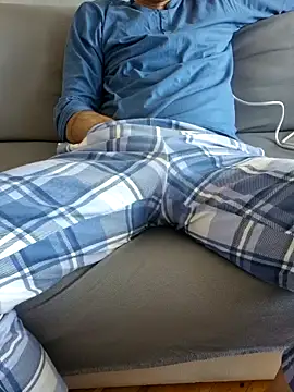 Snapshot of praqun2021 chatting on 03/07/26, 05:59 praqun2021 online show from 03/07/26, 05:59