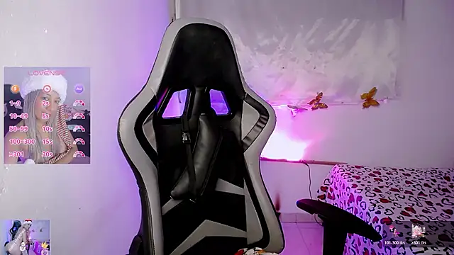 ninatiny online show from 01/11/26, 11:37