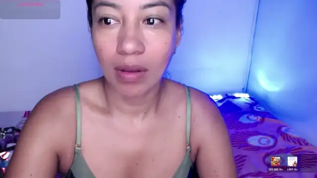 ninatiny online show from 06/25/26, 12:42