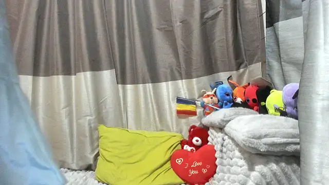 jessystarr online show from 12/04/25, 07:00