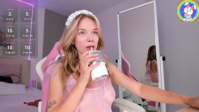 VirginChloe online show from 06/23/26, 03:15