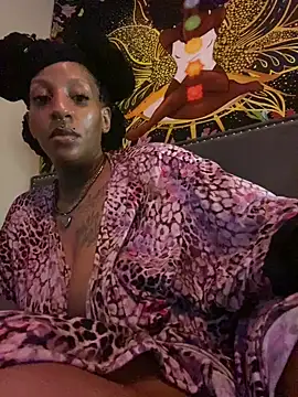 Snapshot of MzParker chatting on 02/09/25, 03:53 MzParker online show from 02/09/25, 03:53