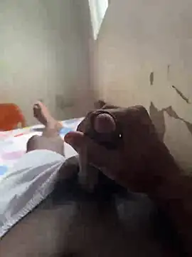 Snapshot of elnegro_696 chatting on 11/10/25, 04:39 elnegro 696 online show from 11/10/25, 04:39