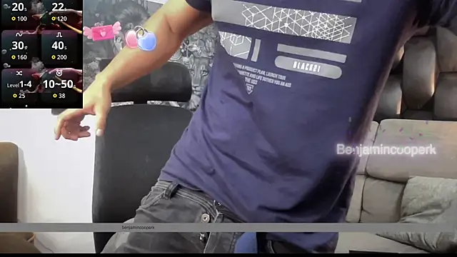 BenjaminCooperk online show from 12/18/25, 06:52