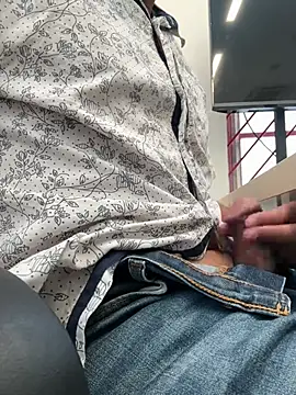 knobhead2020 online show from 04/06/26, 06:03