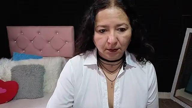 katifoxx online show from 05/11/26, 03:18