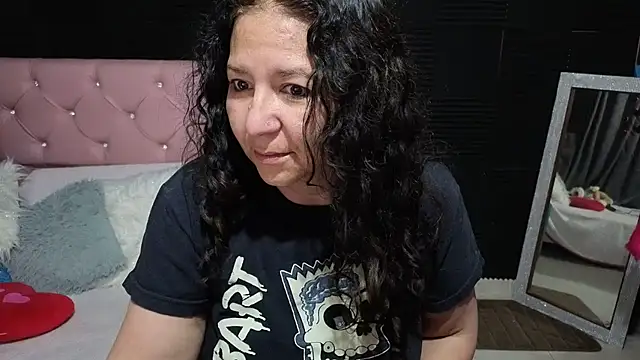 katifoxx online show from 06/08/26, 03:07