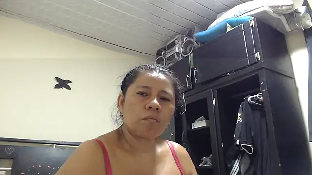 adrixxx38 online show from 06/11/26, 04:32