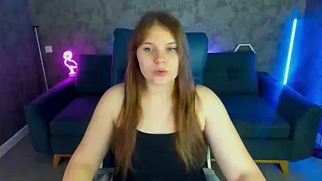 Snapshot of VinnaSky chatting on 03/27/26, 07:36 VinnaSky online show from 03/27/26, 07:36