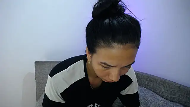 Snapshot of Allyson_Smith chatting on 01/02/25, 11:06 Allyson Smith online show from 01/02/25, 11:06