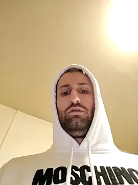 Snapshot of Minchia_mos chatting on 01/15/25, 02:49 Minchia mos online show from 01/15/25, 02:49