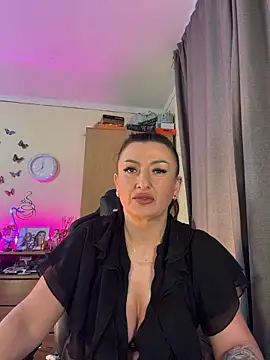 Hotangel75 online show from 04/28/26, 08:41