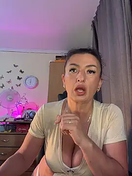 Hotangel75 online show from 06/28/26, 05:35