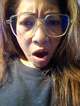 mila38 online show from 04/25/26, 06:27