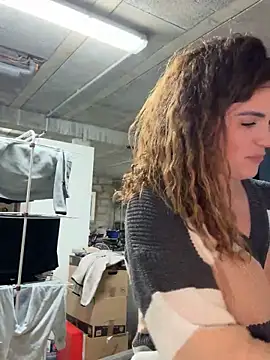 Clara-xoxo online show from 01/23/25, 08:24