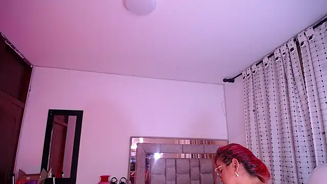 salomecastro  online show from 03/11/25, 10:18