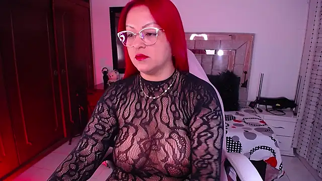 salomecastro  online show from 11/04/25, 03:16