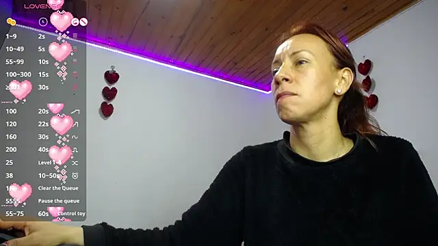 cristin doll  online show from 03/18/25, 04:59