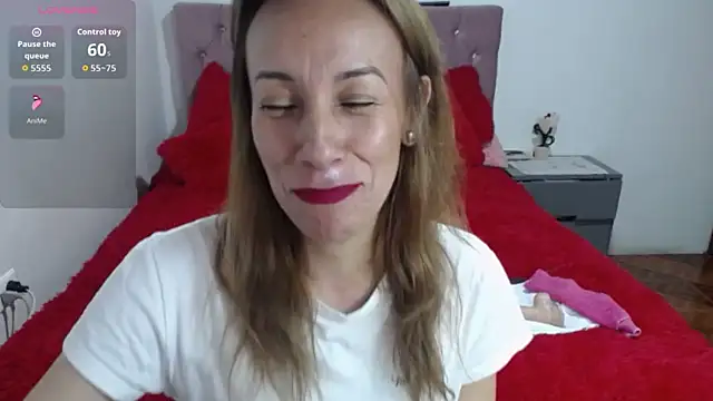 cristin doll  online show from 10/23/25, 04:06