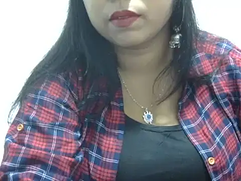 Snapshot of ROSEE_MERRYYYY chatting on 02/28/25, 01:14 ROSEE MERRYYYY online show from 02/28/25, 01:14
