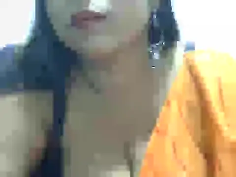 Snapshot of ROSEE_MERRYYYY chatting on 09/10/25, 05:35 ROSEE MERRYYYY online show from 09/10/25, 05:35