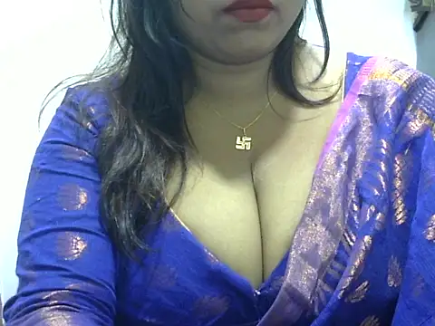 ROSEE MERRYYYY online show from 11/18/25, 06:23