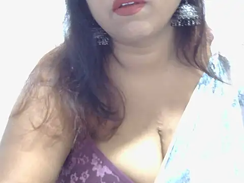 ROSEE MERRYYYY online show from 06/08/26, 01:55