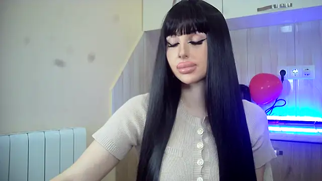 Lady Joli online show from 02/15/26, 06:32