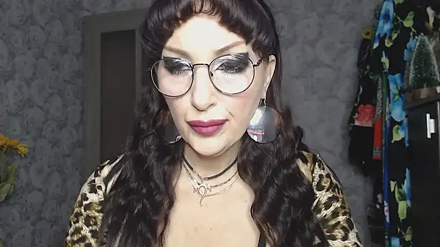 Aziza1 online show from 11/24/25, 11:10