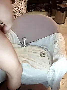 Snapshot of ivanperistil chatting on 02/06/26, 01:10 ivanperistil online show from 02/06/26, 01:10