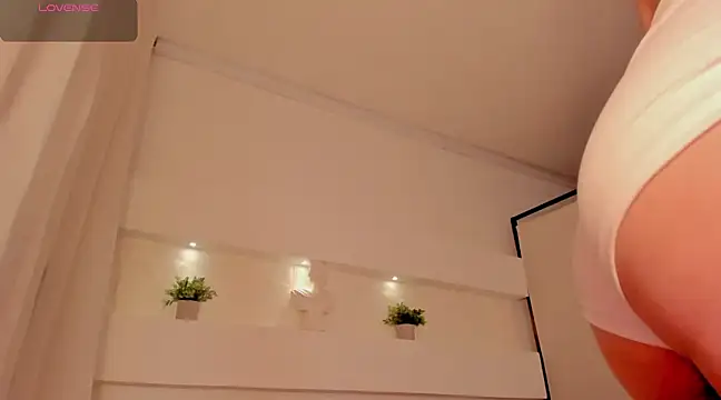 AshleyRoys online show from 03/10/25, 06:45