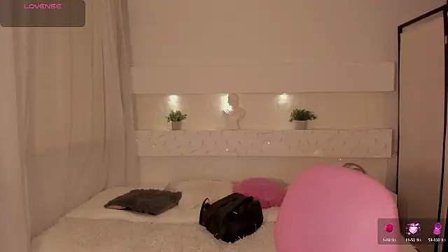 AshleyRoys online show from 03/15/25, 07:48