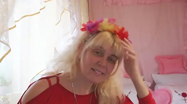 SunnySylvia online show from 02/08/25, 05:39