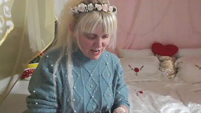 Snapshot of SunnySylvia chatting on 03/26/26, 06:13 SunnySylvia online show from 03/26/26, 06:13