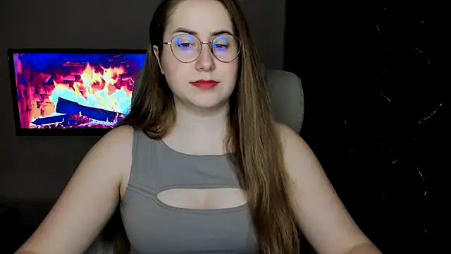 SeasonalSomeone online show from 03/20/25, 09:24