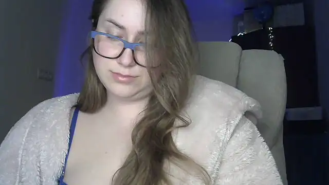 SeasonalSomeone online show from 04/29/26, 10:05
