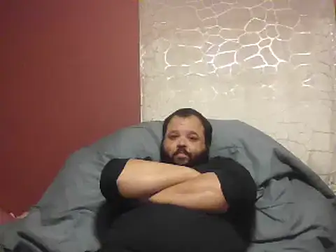 Strongbutgentle36 online show from 09/30/25, 08:19