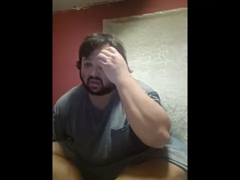 Strongbutgentle36 online show from 05/12/26, 05:04