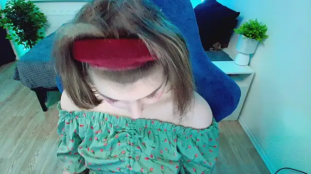 CranberryHot online show from 12/19/25, 03:13