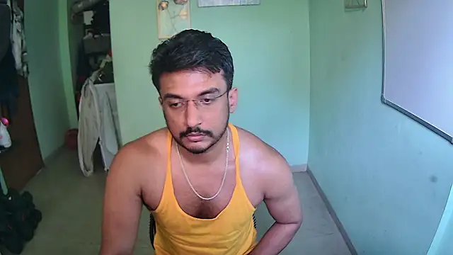 Snapshot of daringcutie chatting on 10/17/25, 10:07 daringcutie online show from 10/17/25, 10:07