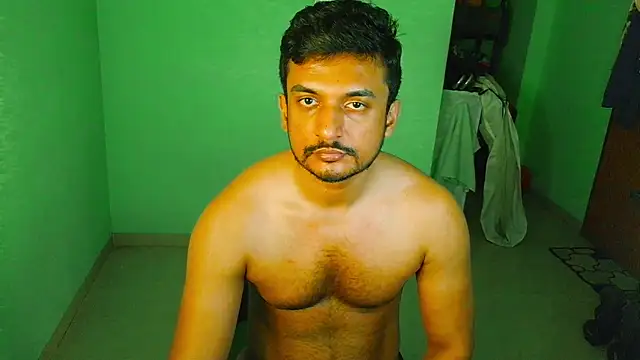 Snapshot of daringcutie chatting on 04/16/26, 12:55 daringcutie online show from 04/16/26, 12:55