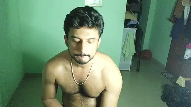 Snapshot of daringcutie chatting on 06/15/26, 05:04 daringcutie online show from 06/15/26, 05:04