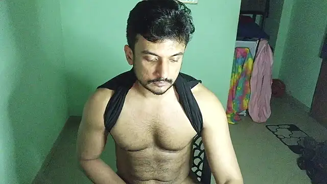 Snapshot of daringcutie chatting on 07/10/26, 03:14 daringcutie online show from 07/10/26, 03:14