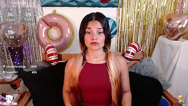 Snapshot of DestinyHills chatting on 02/24/25, 07:30 DestinyHills online show from 02/24/25, 07:30