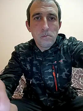 Snapshot of ZDRAVKICH chatting on 12/29/24, 05:44 ZDRAVKICH online show from 12/29/24, 05:44