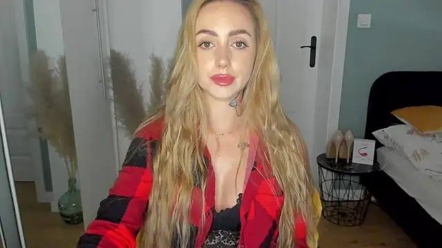 sexyCoralie online show from 05/30/26, 01:30