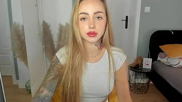 sexyCoralie online show from 06/25/26, 06:40